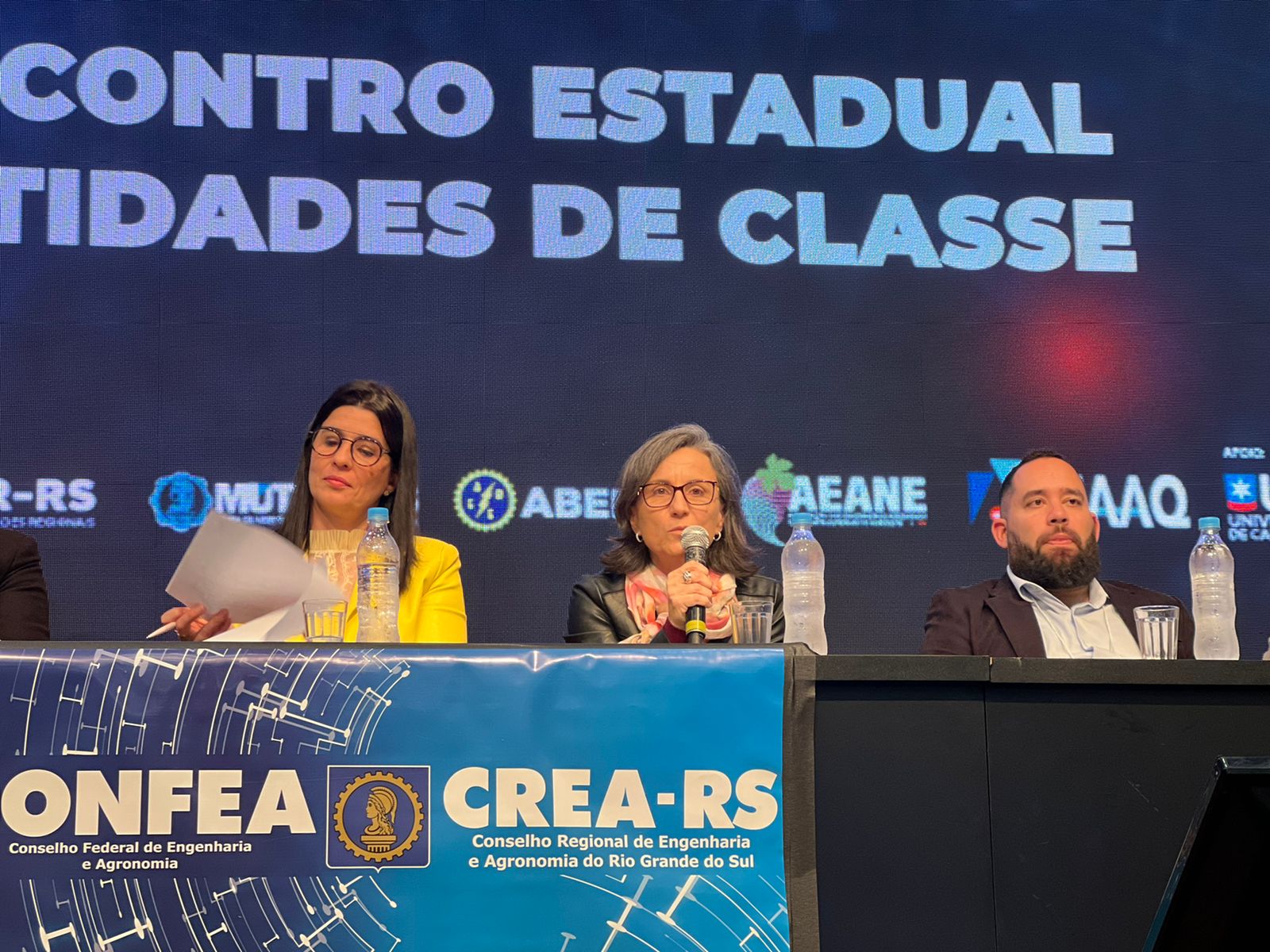Pró-Reitora de Inovação e Desenvolvimento Tecnológico, Prof. Neidi Pessei